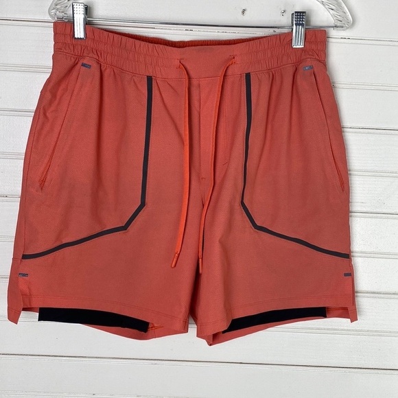 Lululemon SeaWheeze Surge Short 6” Liner Size Large